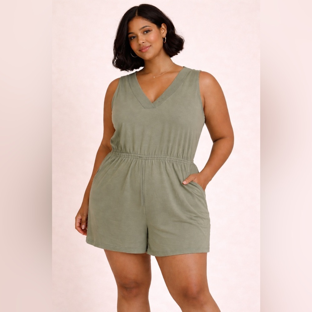 Zenana 1X Light Green Cotton Sleeveless Romper Casual Lounge Summer Essential